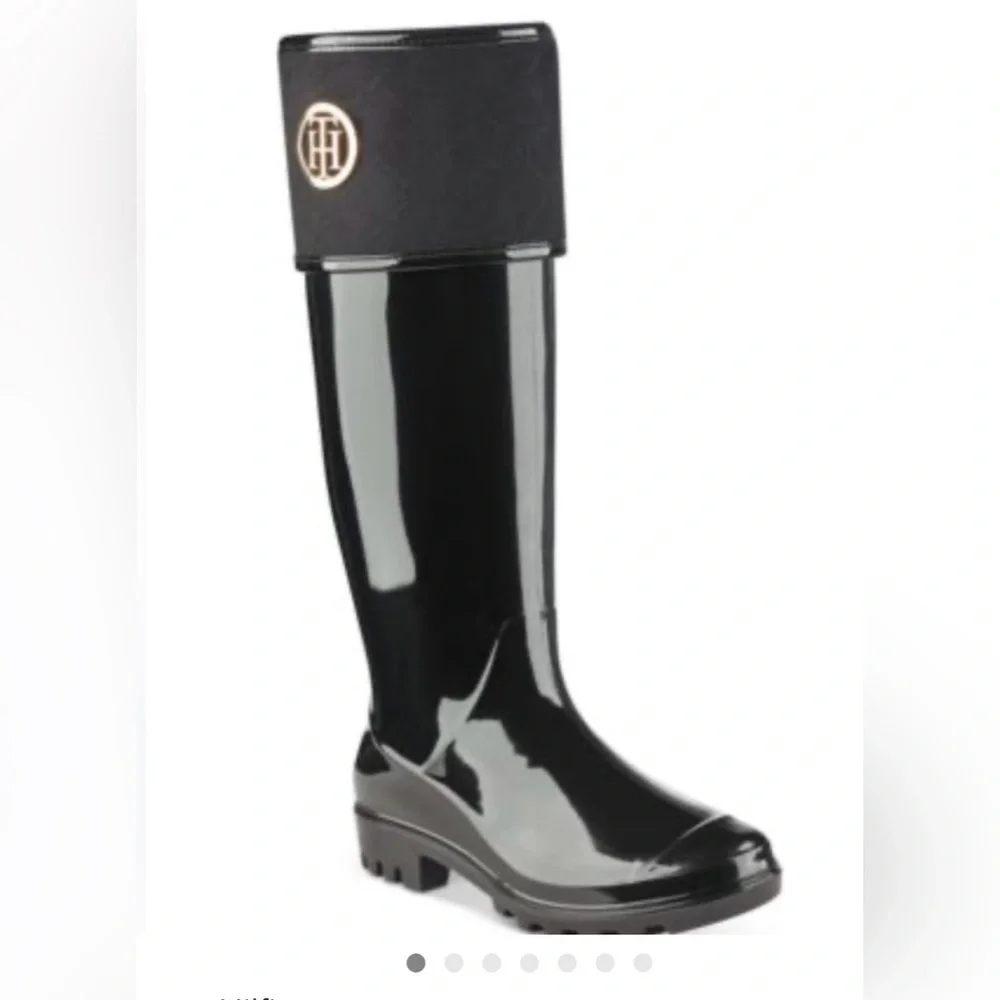 Tommy Hilfiger Black Rain Boots Women’s Size 9 Faux Suede Cuff Gold Logo Tall‎